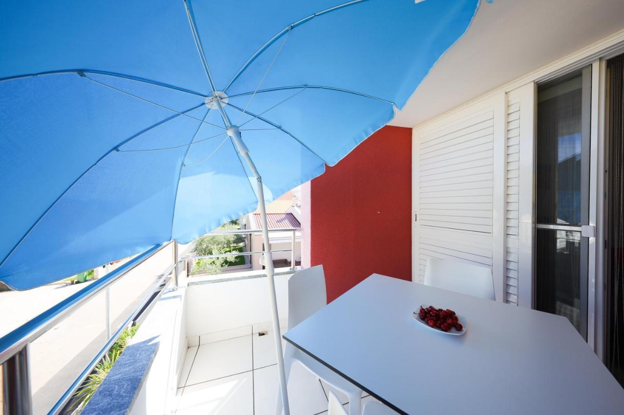 Villa Pino With Pool, Sauna & Jacuzzi Petrčane Dış mekan fotoğraf
